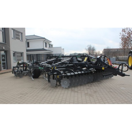 Agregat wielozadaniowy Agro-Tom BWH