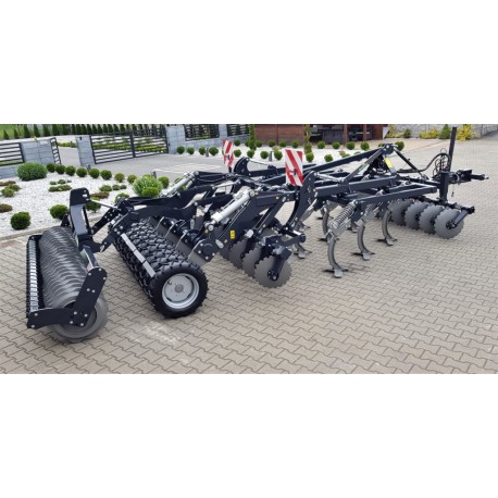 Agregat orkowo–podorywkowy z wałem oponowo-transportowym Agro-Tom AP RS